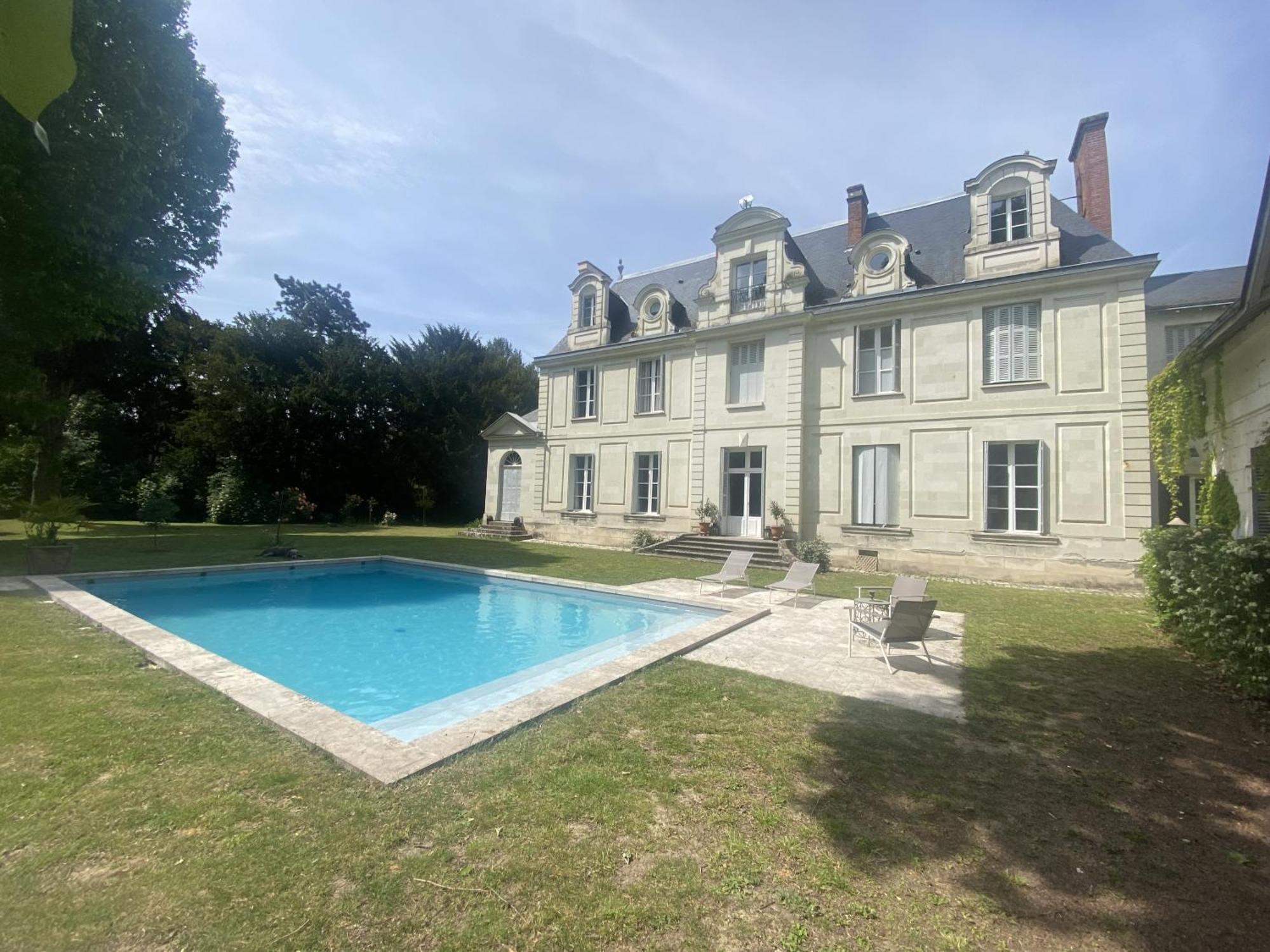 Bed and Breakfast La Grande Carrée Saint-Cyr-sur-Loire Exterior foto