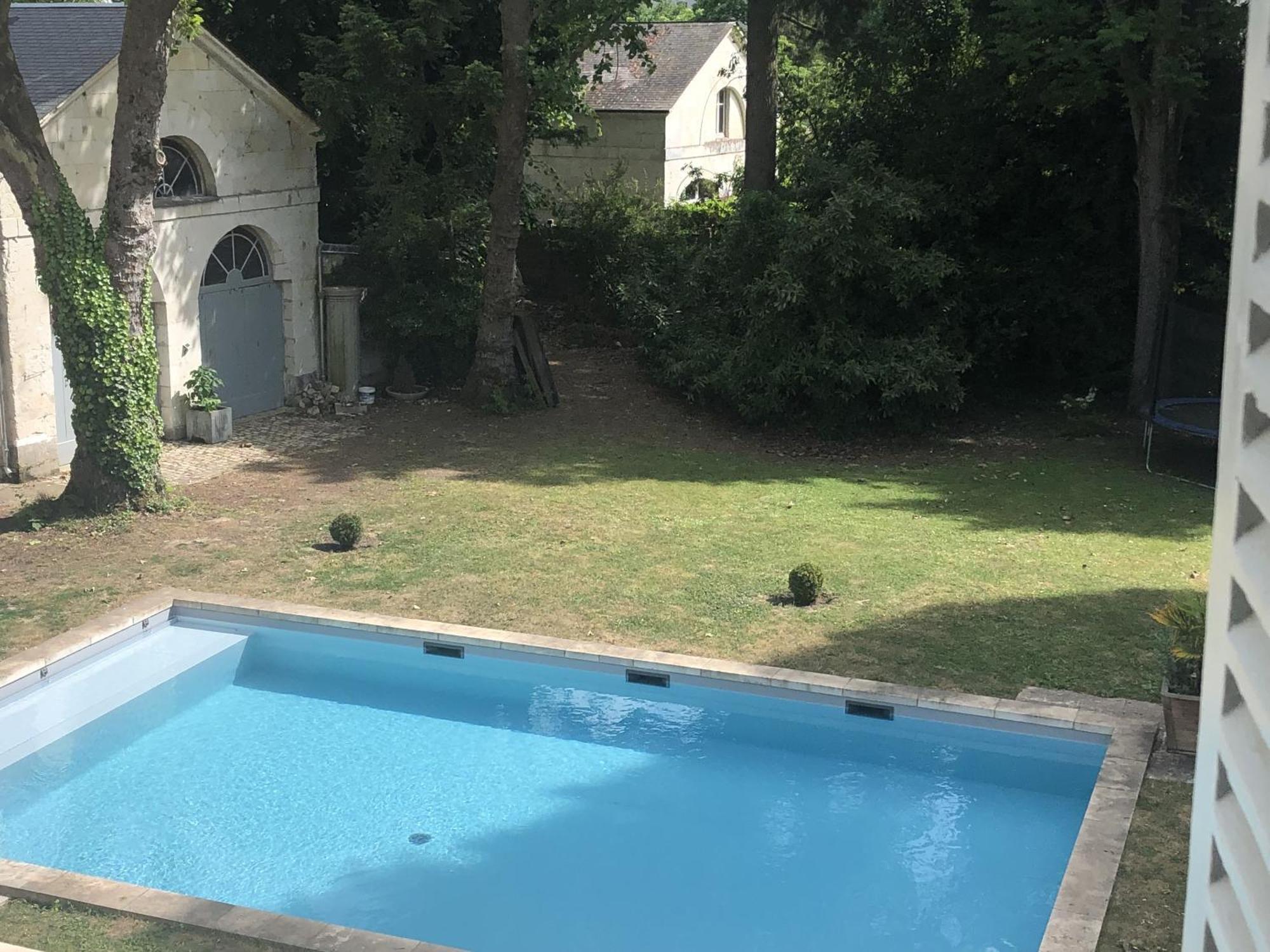 Bed and Breakfast La Grande Carrée Saint-Cyr-sur-Loire Exterior foto