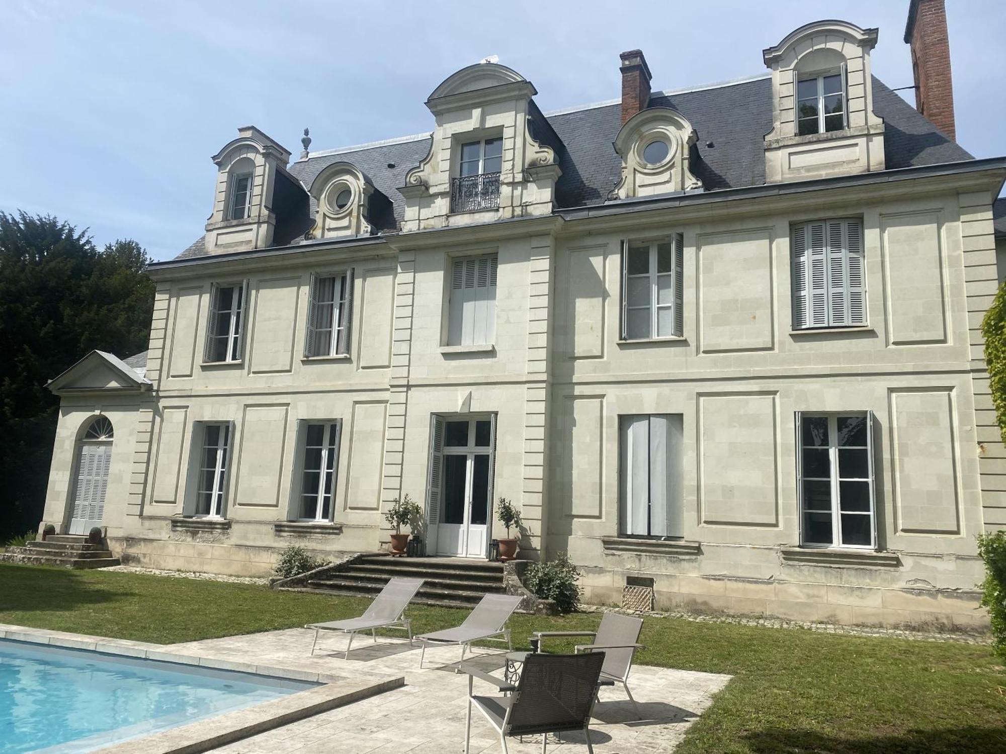 Bed and Breakfast La Grande Carrée Saint-Cyr-sur-Loire Exterior foto
