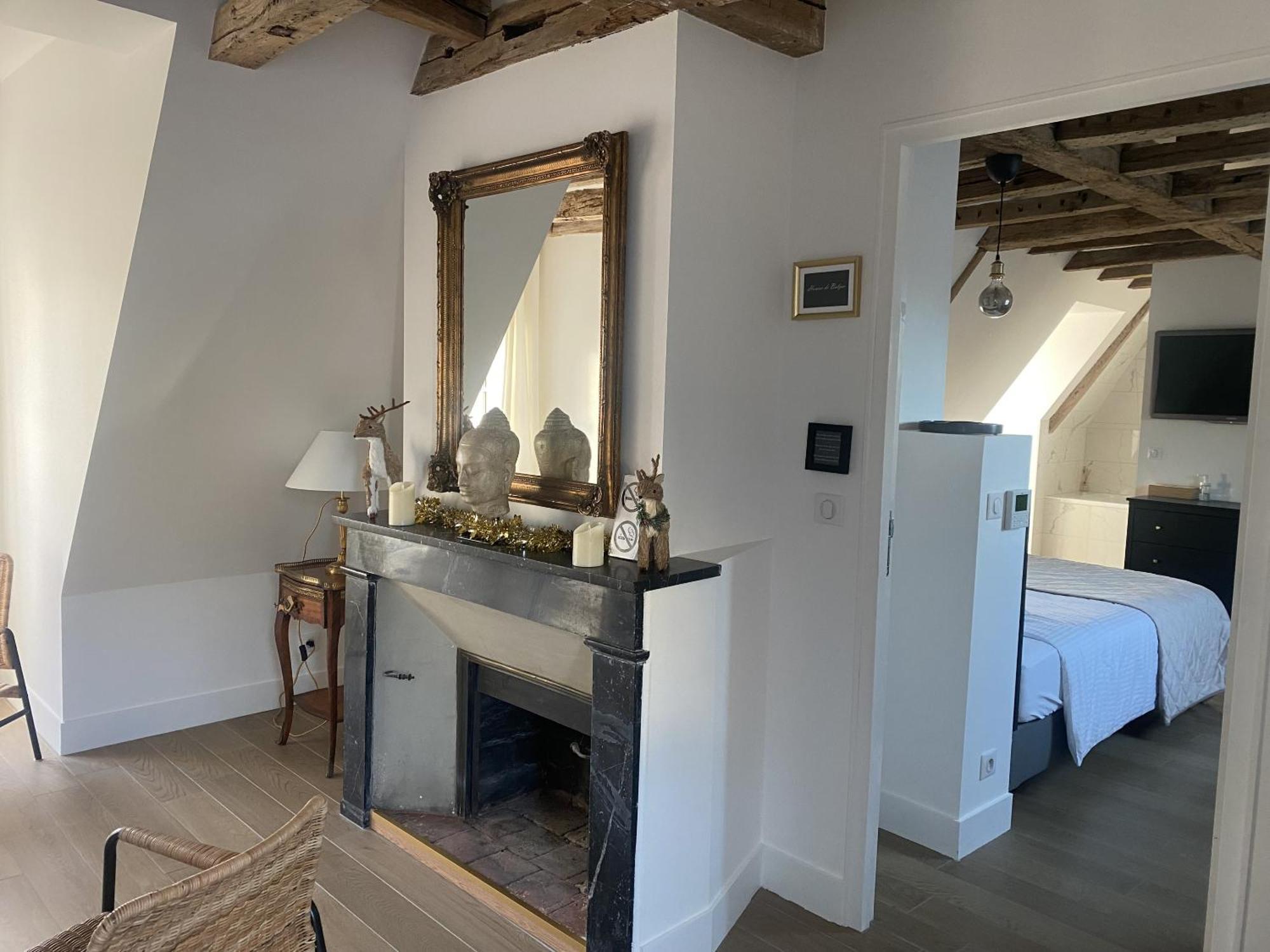 Bed and Breakfast La Grande Carrée Saint-Cyr-sur-Loire Exterior foto