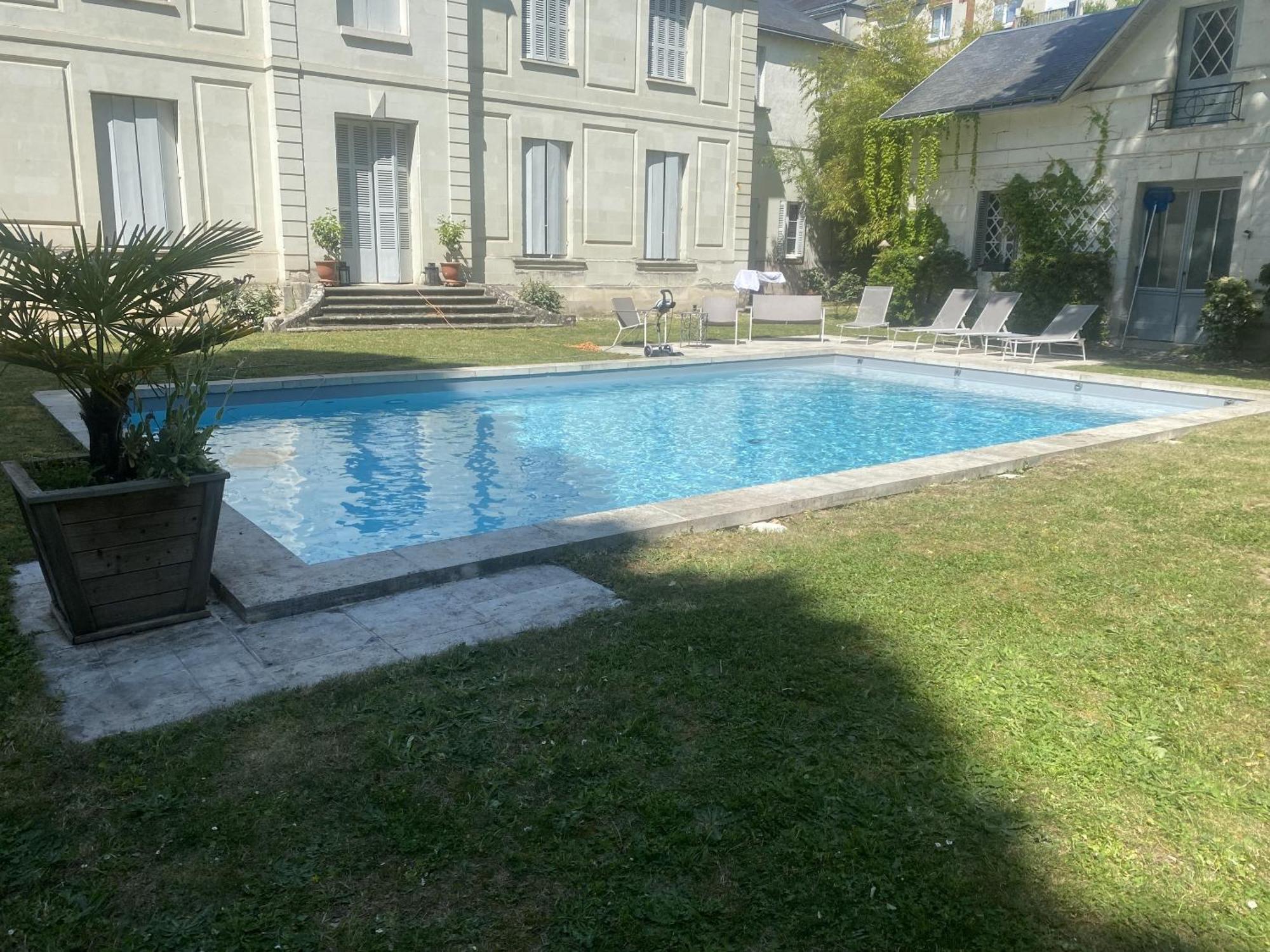 Bed and Breakfast La Grande Carrée Saint-Cyr-sur-Loire Exterior foto